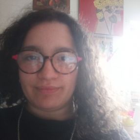Alessia, Babysitter a Puglia
