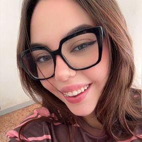 Aurora, Babysitter a Verona