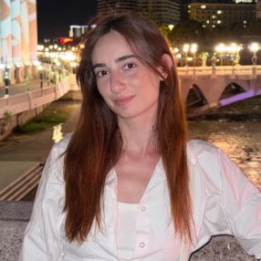 Paola, Babysitter a Provincia di Caserta