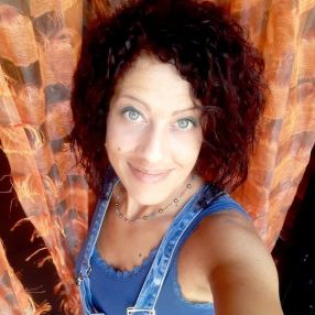 Luana, Babysitter a Lonate Pozzolo