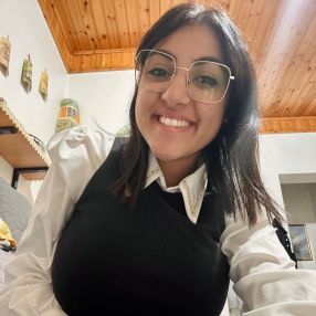 Maria, Babysitter a Comiso