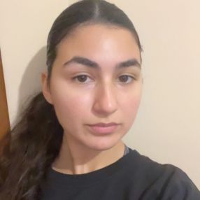 Aurora, Babysitter in Lago Patria