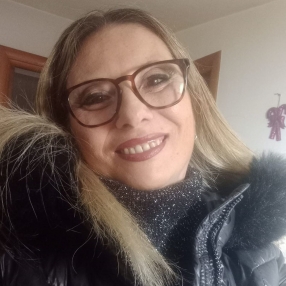 Carmela, Babysitter a Macerata Campania