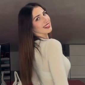 Giulia, Babysitter a Campogalliano
