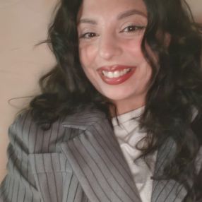 Lionetti, Babysitter in Castellammare di Stabia