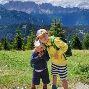 Laura, Famiglia a Bressanone