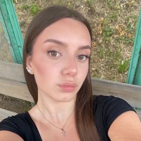 Silvia, Babysitter a Fara Filiorum Petri