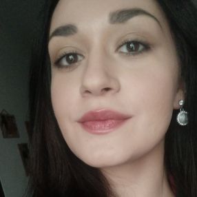 Alessia, Babysitter a Ceglie Messapica