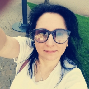 Tanya, Babysitter a Piazza Armerina