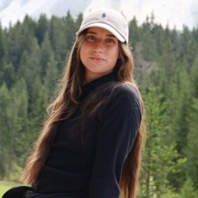 Elisabetta, Babysitter a Arcore