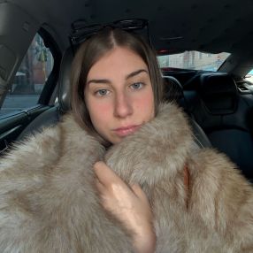 Elisabetta, Babysitter a Arcore