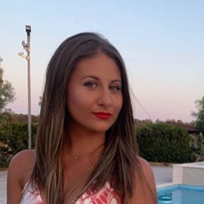 Federica, Babysitter a Settimo