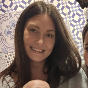 Lara, Babysitter a Pregnana milanese