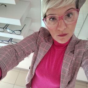 Vale, Babysitter a Pontecagnano Faiano