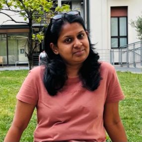 Shamila, Babysitter a Milano