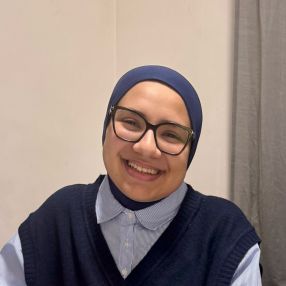 Amina, Babysitter in Assago