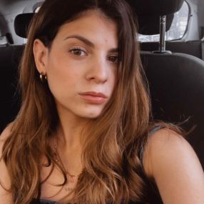 Lorenza, Babysitter a Portici