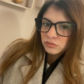 Lorenza, Babysitter a Portici