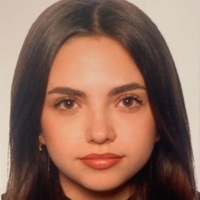 Sofia, Babysitter a Arma di Taggia