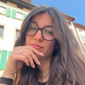 Syria, Babysitter a Brugnera