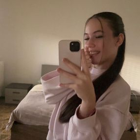 Samuela, Babysitter a Roncadelle