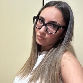 Luana, Babysitter in Pezze di Greco