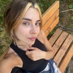Veronica, Babysitter in Laives