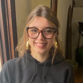 Ester, Babysitter a Jesolo