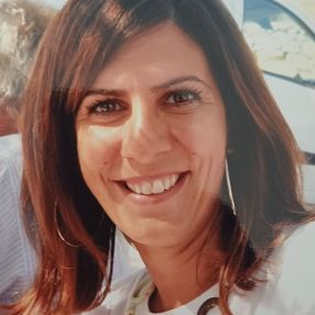 Monica, Babysitter a Arzachena
