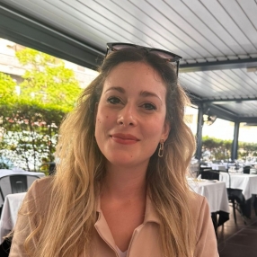 Debora, Babysitter a Catania