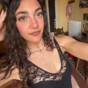 Marialuna, Babysitter a Castiglione In Teverina