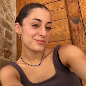 Lara, Babysitter in Osimo