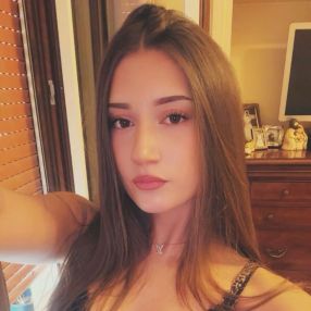 Aurora, Babysitter in Genzano di Roma