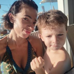 Isaura, Famiglia a Ventimiglia