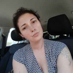 Sara, Famiglia a Mandello del Lario