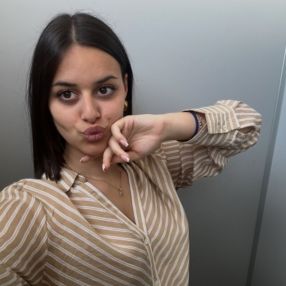 Aurora, Babysitter a Magione