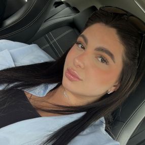 Alessia, Babysitter a Deruta