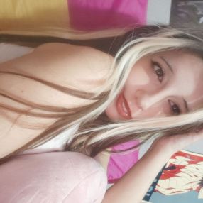 Aurora, Babysitter a Colombiera-molicciara