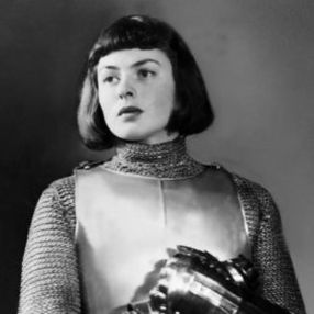 Lou, Babysitter a Arbus