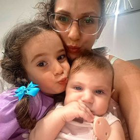 Tonia, Famiglia a Villa Literno