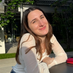 Emy, Babysitter in Roveredo In Piano