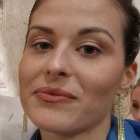 Aurora, Babysitter a Massa Marittima