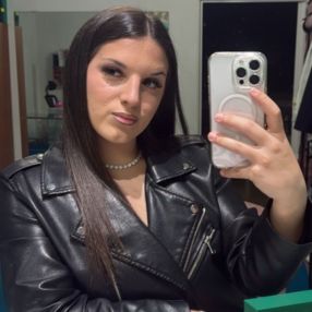 Michela, Babysitter a Racale