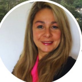 Yaneth, Babysitter a Opicina