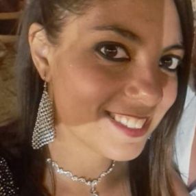 Paola, Babysitter a Confienza
