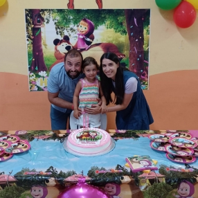 Chiara, Family in Pescia