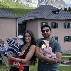 Maria Serena, Famiglia a Bologna