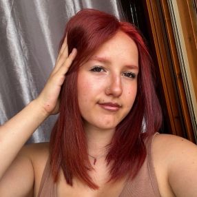 Sofi, Babysitter in Comun nuovo