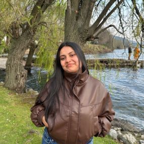 Maleesha, Babysitter a Saronno