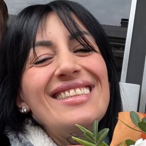 Veronica, Babysitter in Sannicandro di Bari